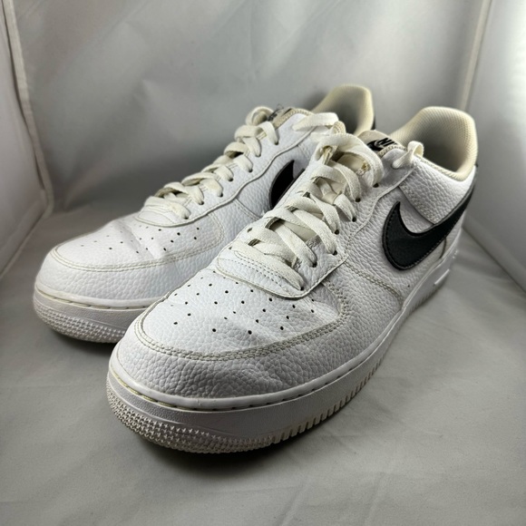 Nike Air Force 1 Low '07 Athletic Shoes - Men's size 12 - Picture 7 of 13